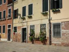 Många vackra hus i Venedig